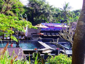 batur hotspring